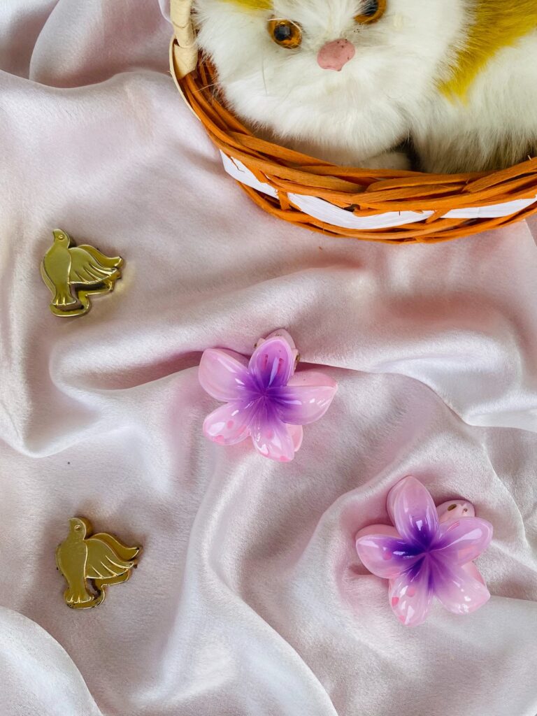 Twilight Bloom Ombre Petal Hair Claw Clip – Pastel Purple and Pink Floral Grip (Set of 2)