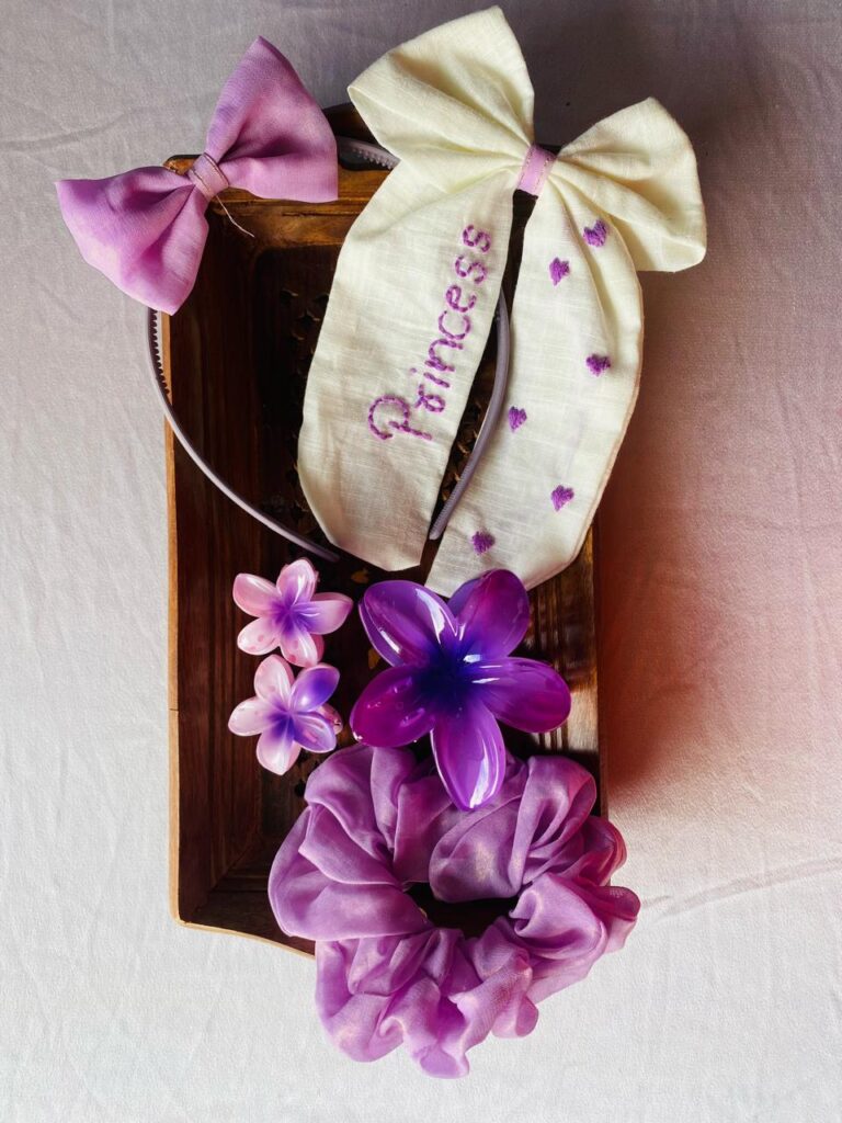Lilac Dream “Princess” Hair Accessory Set – 7-Piece Lavender & Cream-Inspired Collection with Embroidered Bow and Floral Clips for Magical Styling
