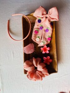 Blush Blossom Deluxe Hair Accessory Gift Set – 6-Piece Floral-Inspired Pink Hair Styling Collection